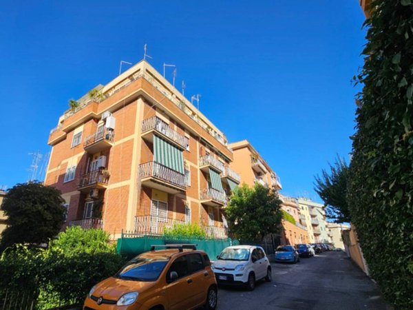 appartamento in vendita a Roma in zona Monte Sacro/Talenti