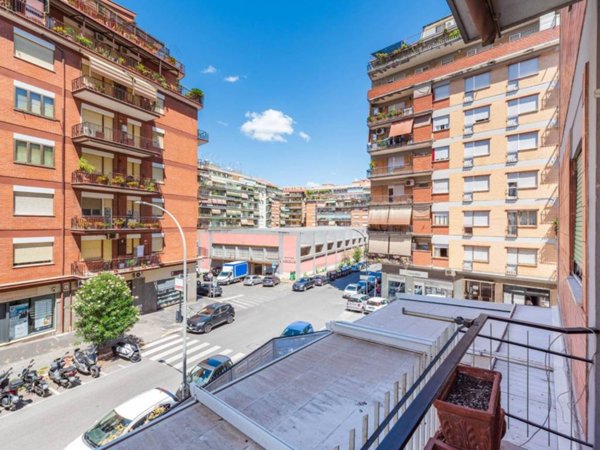 appartamento in vendita a Roma in zona Collatino