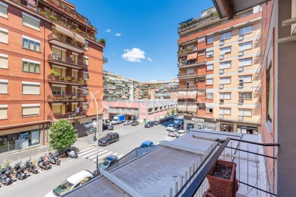 appartamento in vendita a Roma in zona Prenestino-Labicano