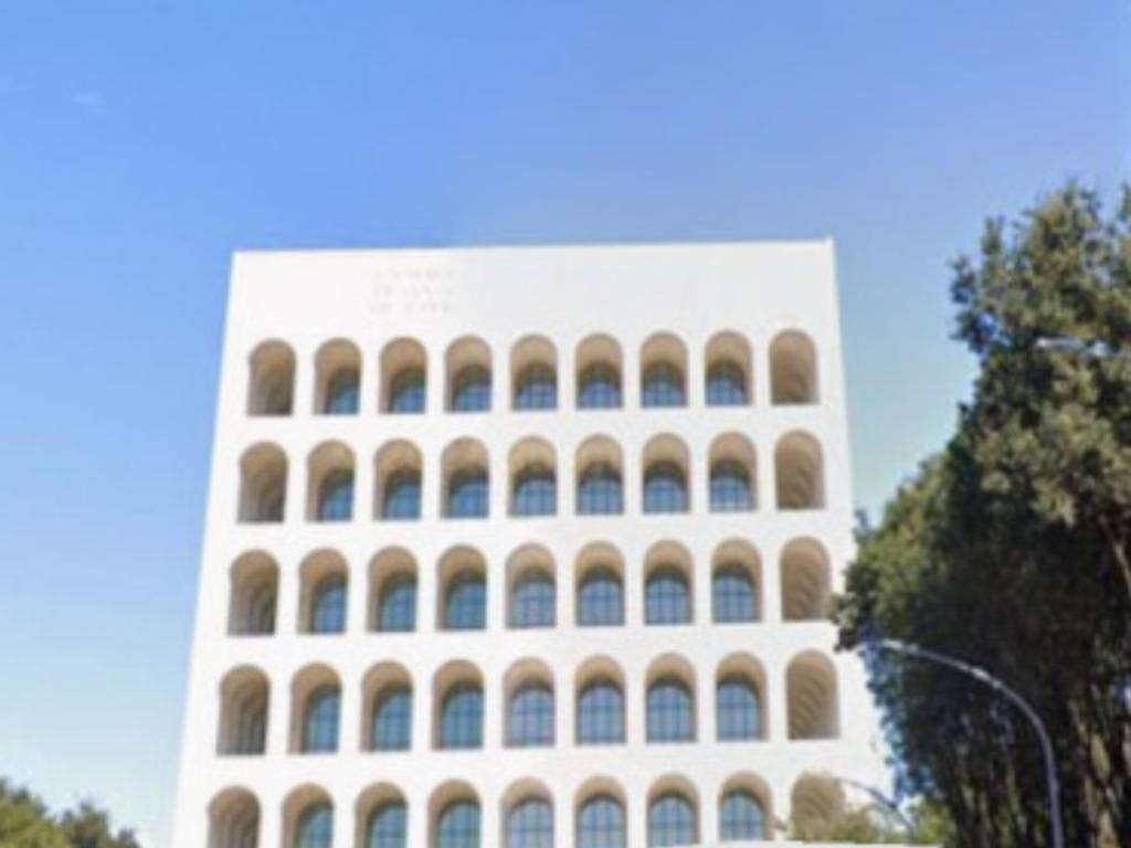 ufficio in vendita a Roma in zona EUR