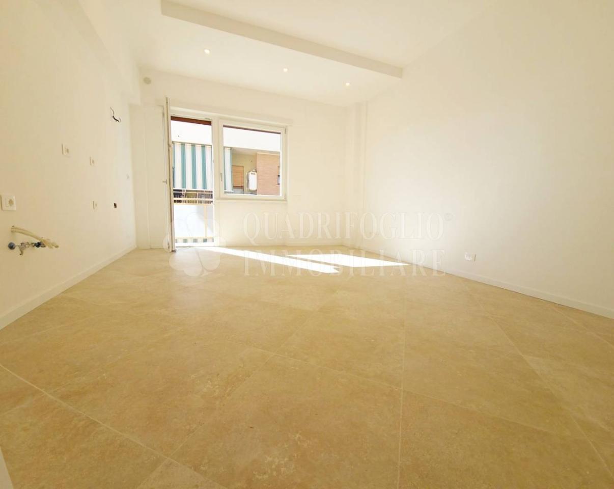 appartamento in vendita a Roma in zona Ostia