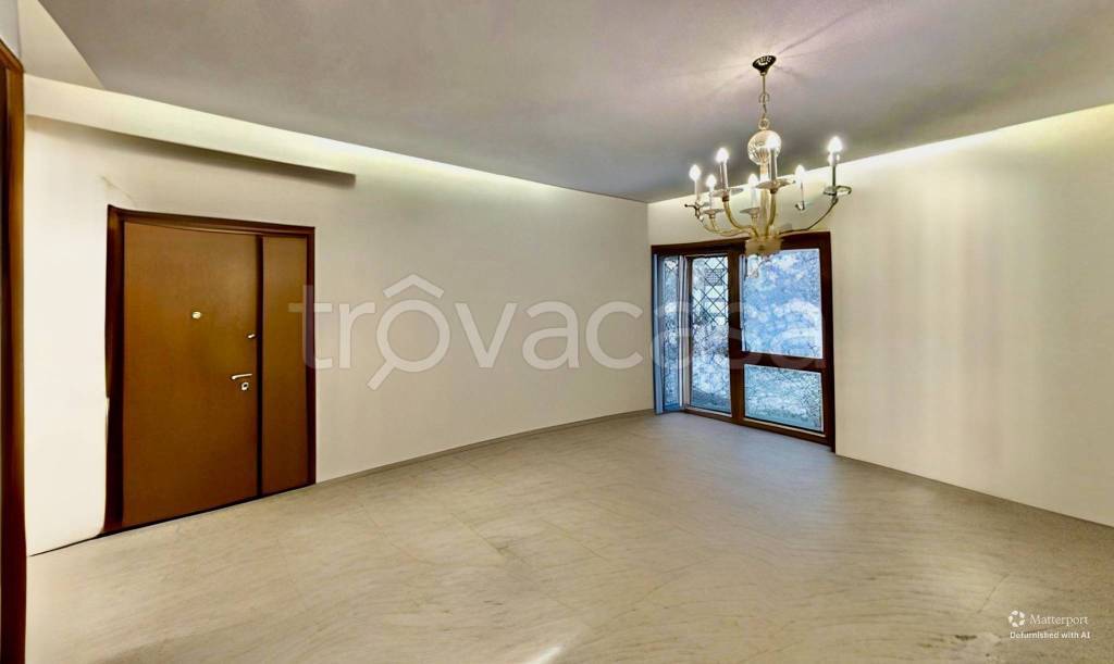 appartamento in vendita a Roma in zona Ostia