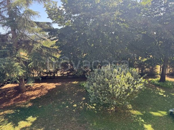 appartamento in vendita a Roma in zona Tor de' Cenci