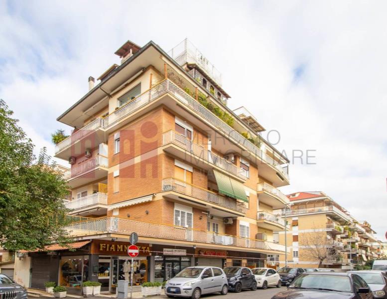 appartamento in vendita a Roma in zona Monte Sacro/Talenti