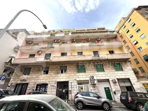 appartamento in vendita a Roma in zona Tuscolano