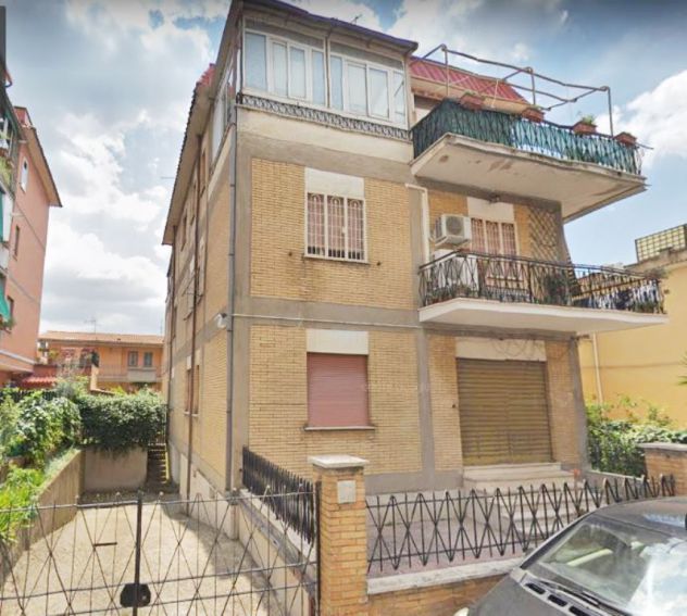 appartamento in vendita a Roma in zona Tor Bella Monaca