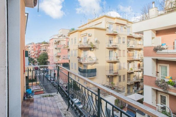 appartamento in vendita a Roma in zona Gianicolense