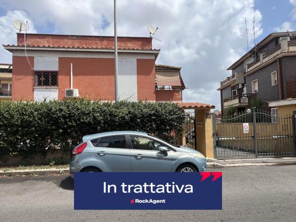 appartamento in vendita a Roma in zona Montespaccato