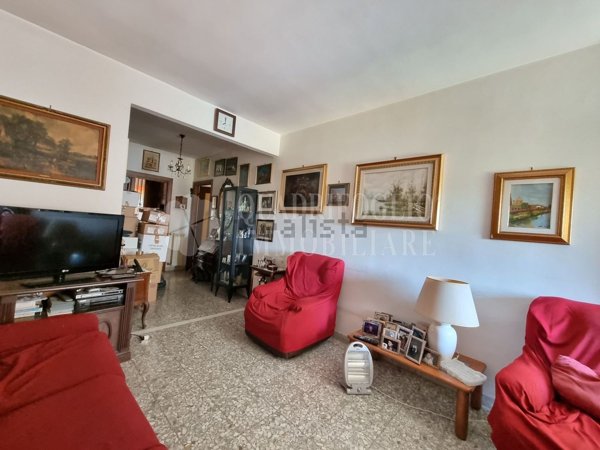 appartamento in vendita a Roma in zona Spinaceto