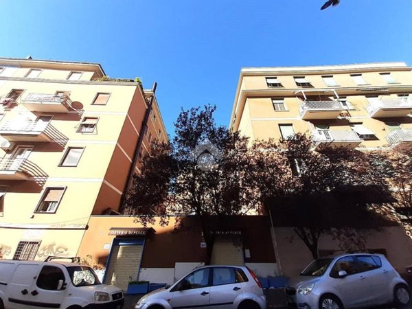 locale commerciale in vendita a Roma in zona Gianicolense