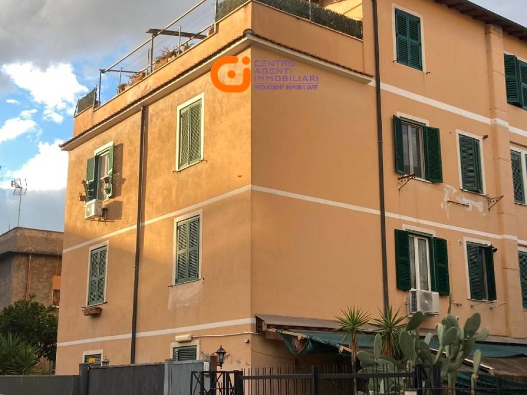 appartamento in vendita a Roma in zona Alessandrino