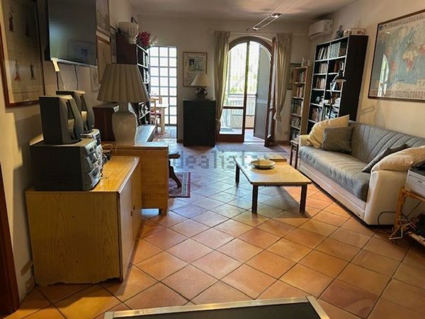 casa indipendente in vendita a Roma in zona Pantan Monastero