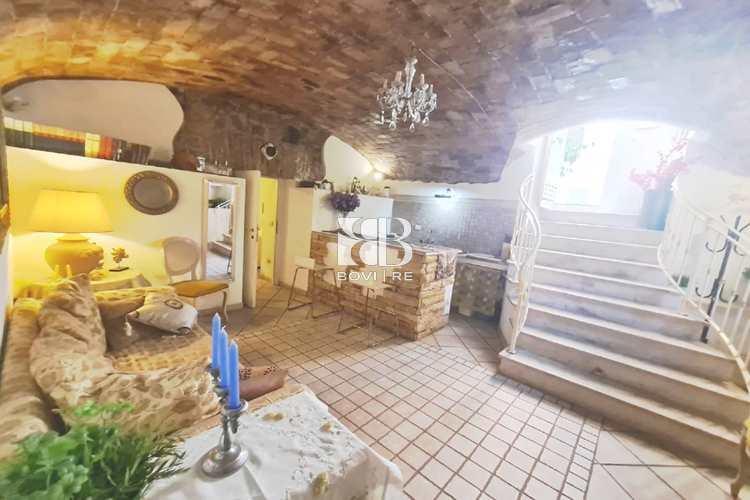 appartamento in vendita a Roma in zona Rione Borgo