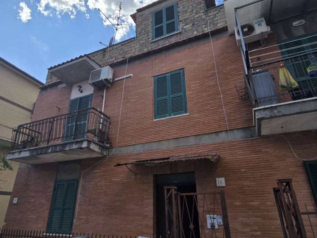 appartamento in vendita a Roma in zona Prima Porta