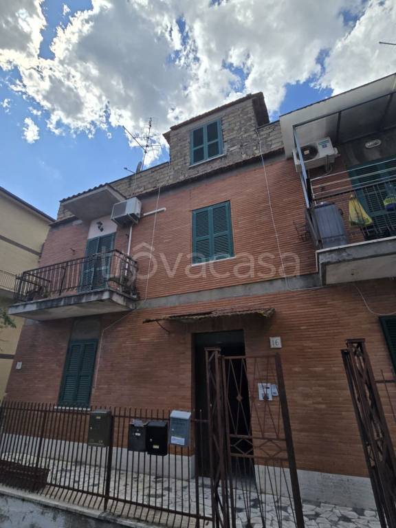 appartamento in vendita a Roma in zona Prima Porta