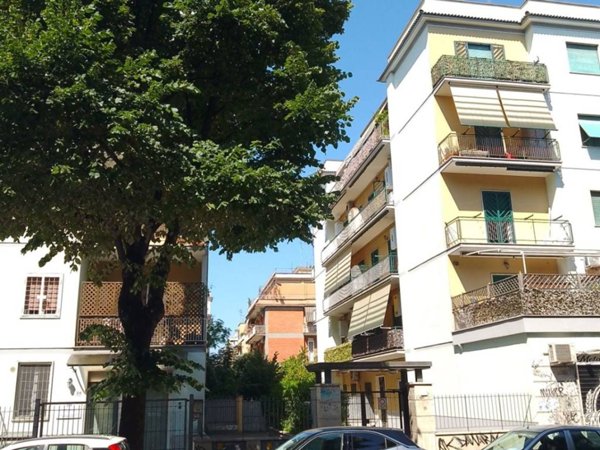appartamento in vendita a Roma in zona Prenestino-Centocelle