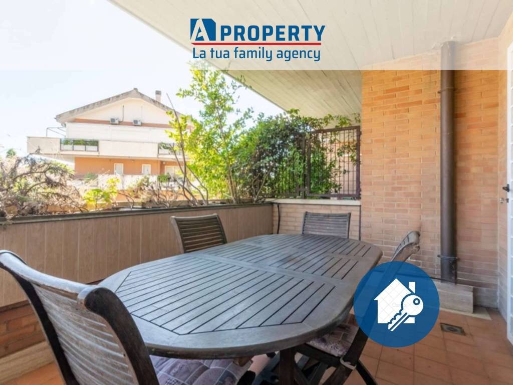 appartamento in vendita a Roma in zona Ardeatino