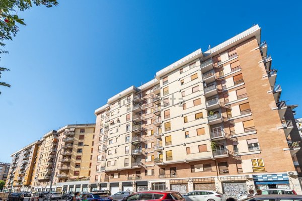 appartamento in vendita a Roma in zona Don Bosco