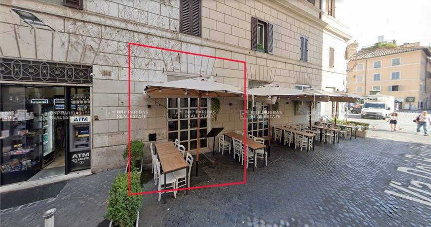 negozio in vendita a Roma in zona Parione/Sant'Eustachio