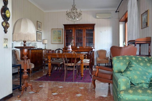 appartamento in vendita a Roma in zona Mostacciano