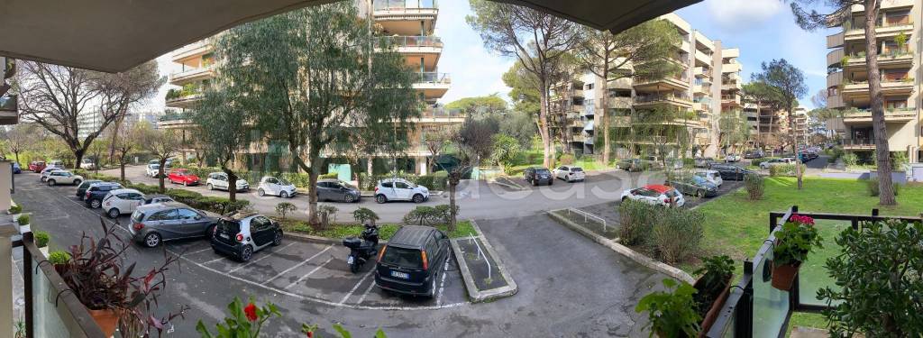 appartamento in vendita a Roma in zona Giuliano Dalmata