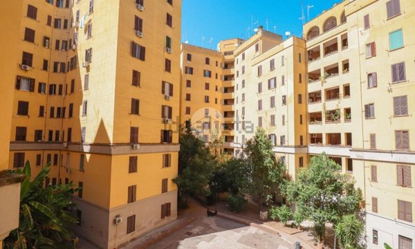 appartamento in vendita a Roma in zona Gianicolense