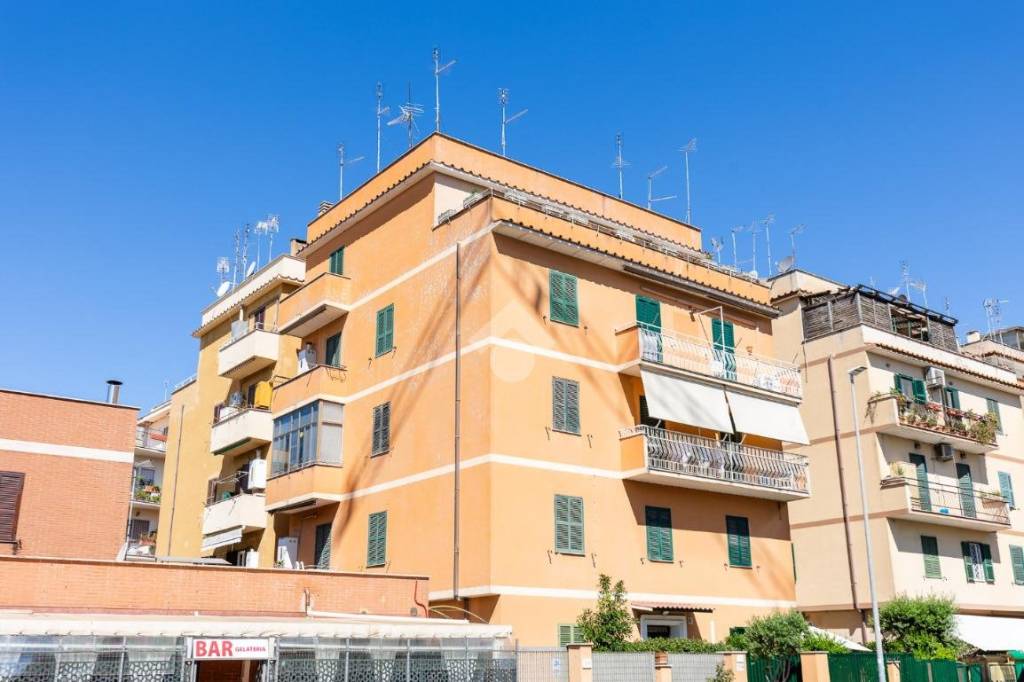 appartamento in vendita a Roma in zona Primavalle
