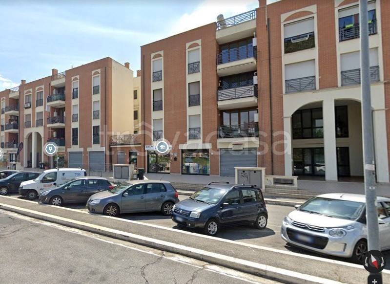 appartamento in vendita a Roma in zona Ponte di Nona