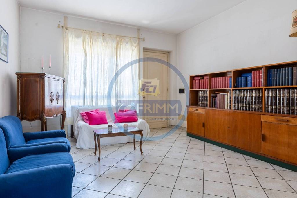 appartamento in vendita a Roma in zona Casal Palocco