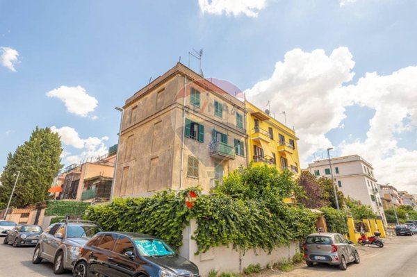 appartamento in vendita a Roma in zona Alessandrino