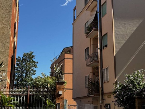 appartamento in vendita a Roma in zona Torrevecchia