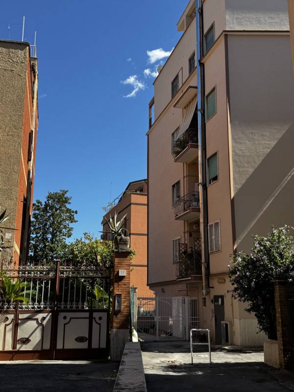 appartamento in vendita a Roma in zona Torrevecchia