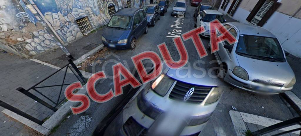 appartamento in vendita a Roma in zona Tuscolano