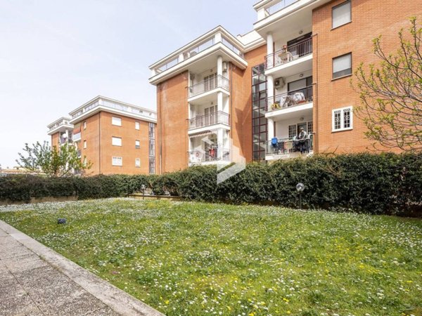 appartamento in vendita a Roma in zona Borghesiana