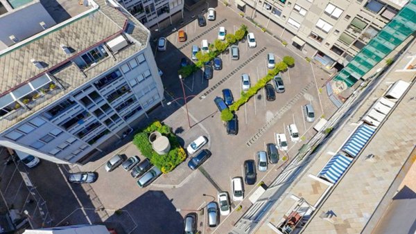 appartamento in vendita a Roma in zona Ostia