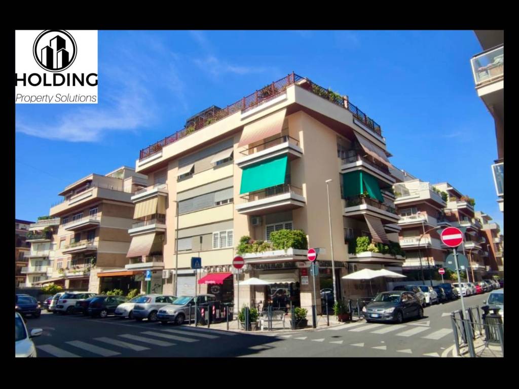 appartamento in vendita a Roma in zona Aurelio