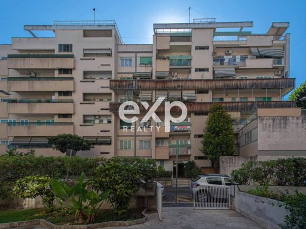 appartamento in vendita a Roma in zona Torrino