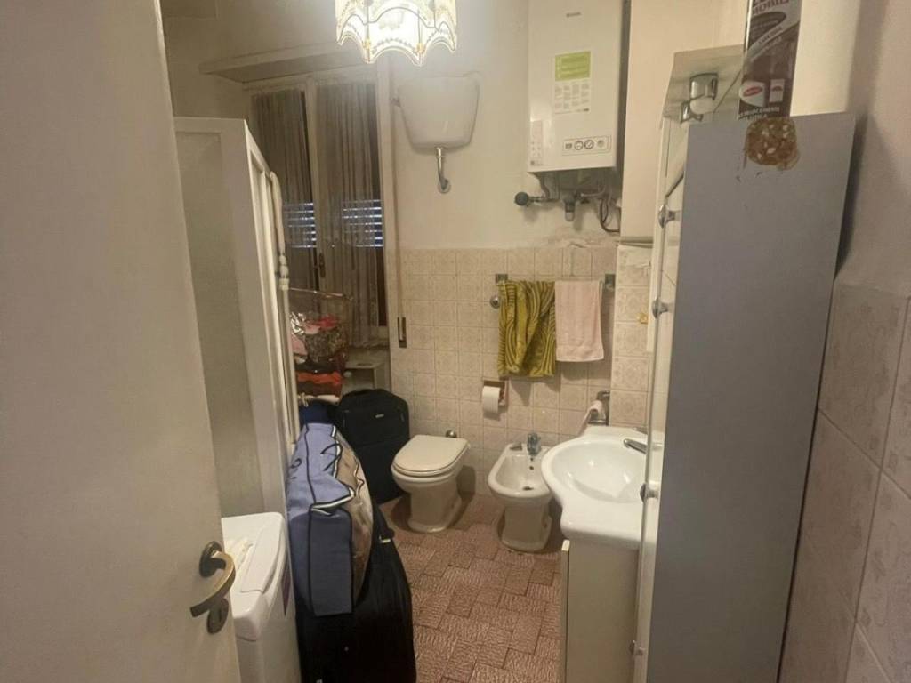 appartamento in vendita a Roma in zona Appio Latino