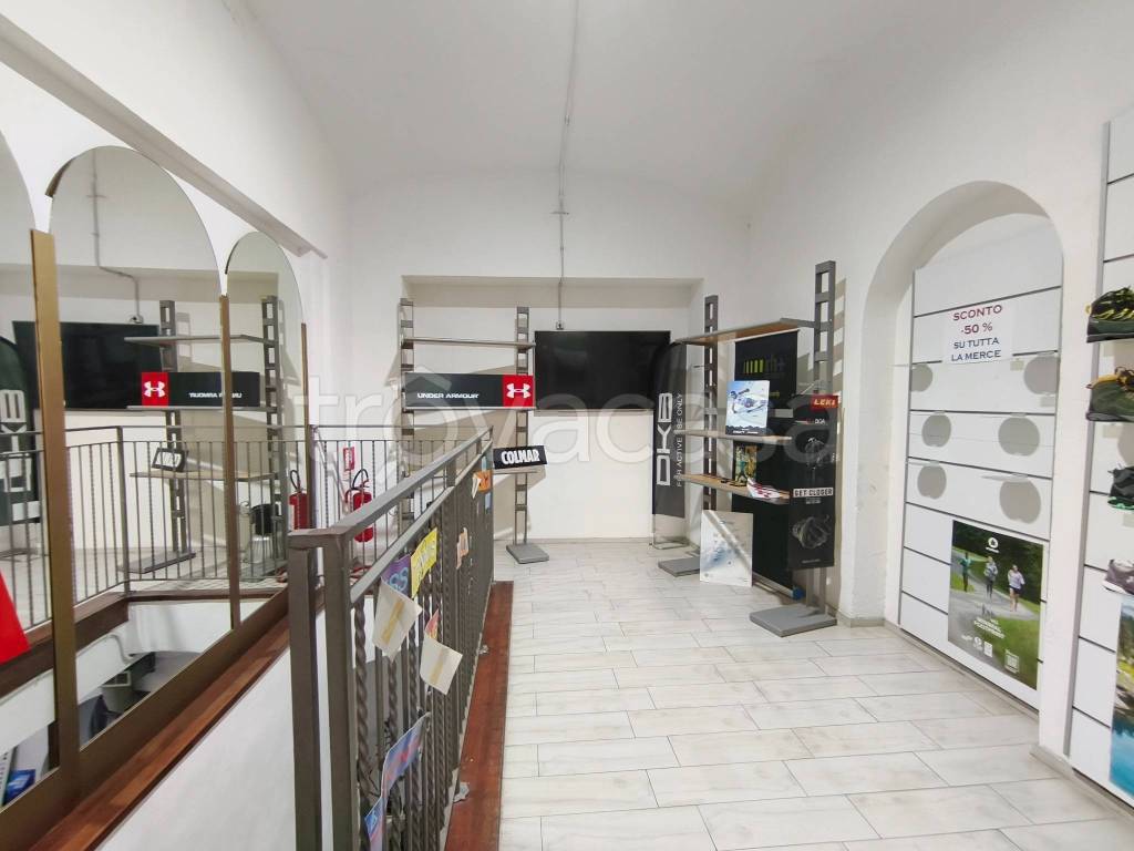 negozio in vendita a Roma