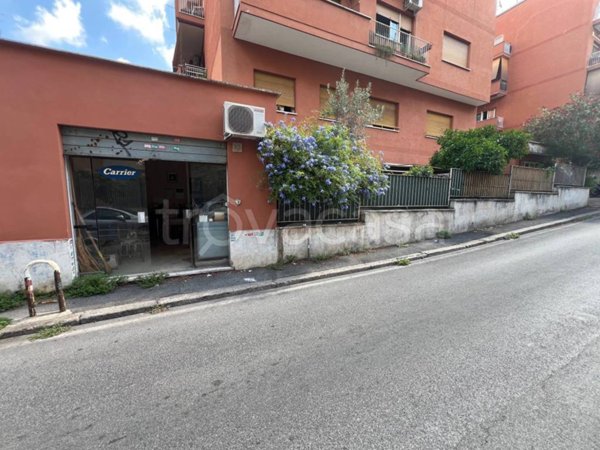 appartamento in vendita a Roma in zona Primavalle