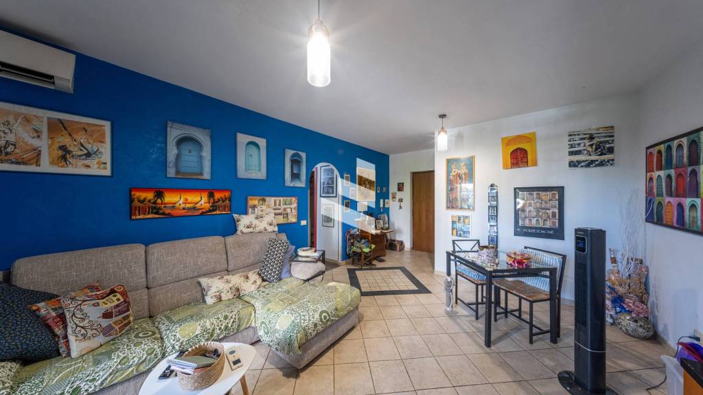 appartamento in vendita a Roma in zona Ardeatino