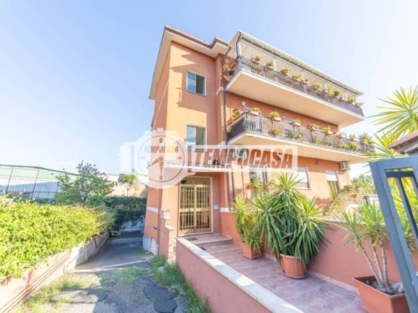 appartamento in vendita a Roma in zona Pietralata