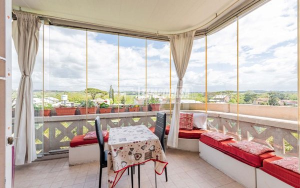 appartamento in vendita a Roma in zona Grottarossa