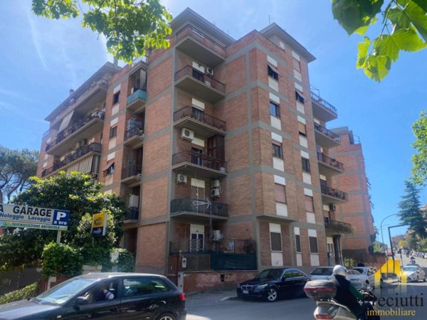 negozio in vendita a Roma