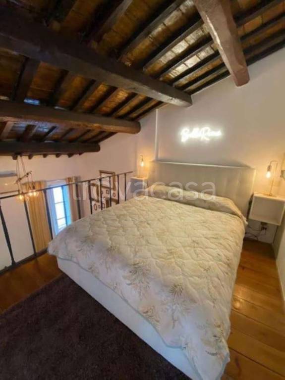 appartamento in vendita a Roma in zona Parione/Sant'Eustachio