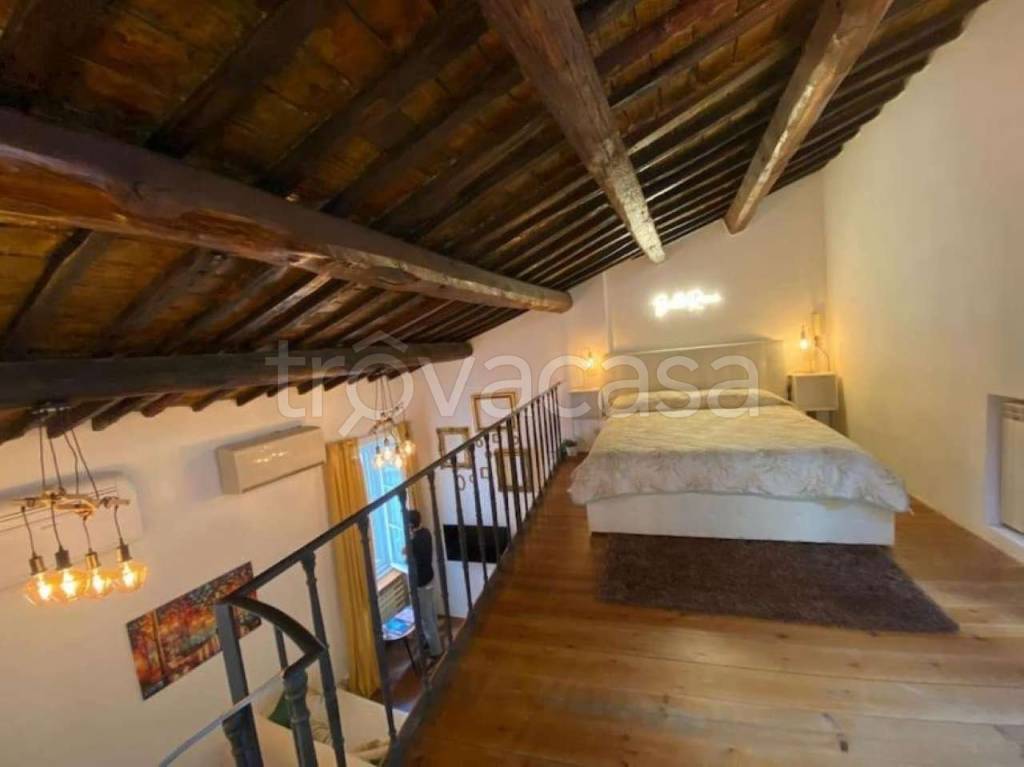 appartamento in vendita a Roma in zona Parione/Sant'Eustachio