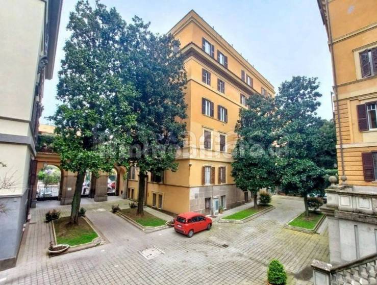 appartamento in vendita a Roma in zona Pinciano