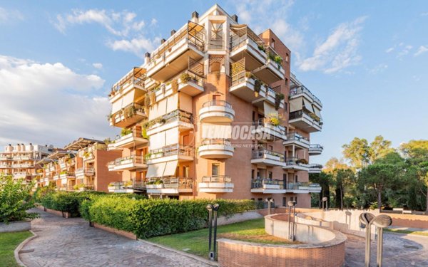 appartamento in vendita a Roma in zona Ostiense
