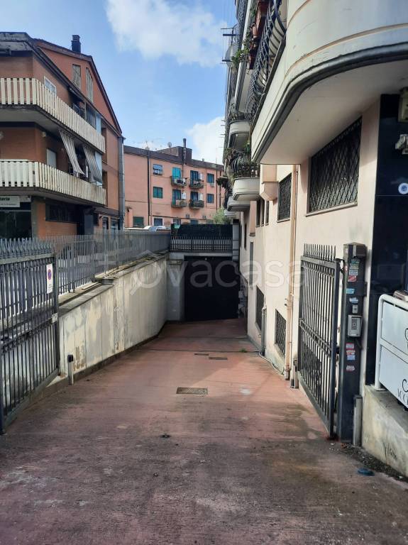 appartamento in vendita a Roma in zona Prenestino-Labicano