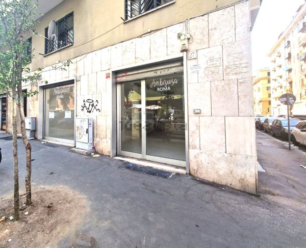 casa indipendente in vendita a Roma
